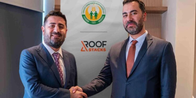 Tarım Kredi Dünyasında Dijital Dönüşüm: RoofStacks ile Perakende İçin Yeni Nesil Mobil Deneyim