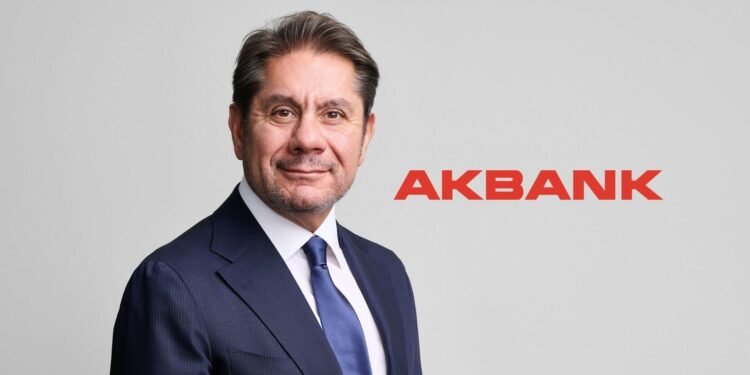 Akbank’in Yapay Zeka Dalgasına Ödüllerle Gelen Başarı Hikayesi