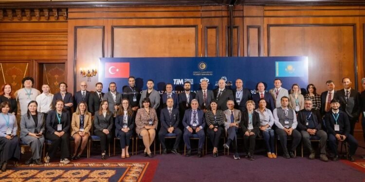 Türk ve Kazak iş insanları ticaret hacmini 6,7 milyar dolara çıkardı