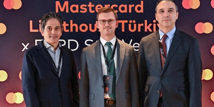 Lighthouse Türkiye x EBRD Star Venture: Yapay Zeka Odaklı Girişim Hızlandırma Programı Açılış Günü