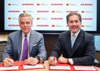 Türkiye’de Kadın Girişimciler İçin Yeni Bir Finansal Dayanak: Akbank ve İş Ortaklığıyla Girişimci Kadın Programı