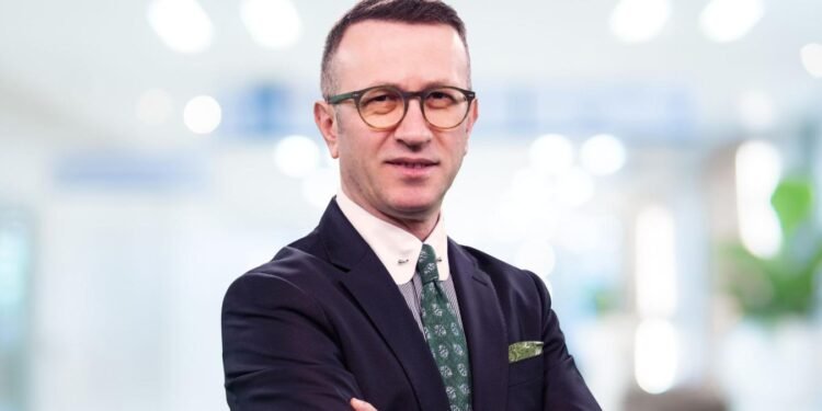 Vakıf Katılım, Best Business Awards’ta İki Kategoride Ödül Kazandı: İnsan Odaklı Performans ve İşyeri Olma Noktası