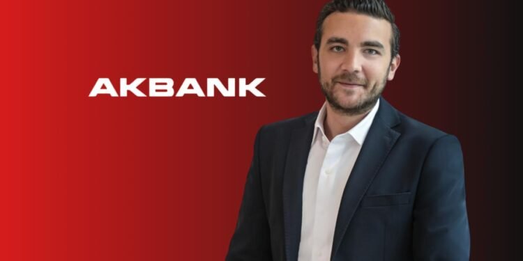 Akbank Mobil’de Canlı Veriyle Hisse Senedi Takibi ve Analizleri Tek Ekranda