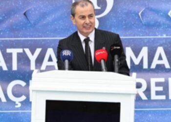 İş Bankası Genel Müdürü Aran: Rekabet Soruşturması, Ücret Görüşmeleri ve Şişecam Arsa Satışı Üzerine Net Açıklamalar