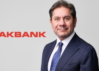 Akbank’ın Sendikasyon Kredisi Yenilemesi: 700 Milyon ABD Doları 1 Yıllık Yeniden Finansman ve 2–3 Yıllık Sürdürülebilir Finans Çerçevesi