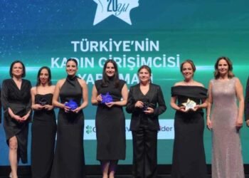 Türkiye’nin Kadın Girişimcisi Yarışması 2024 Sonuçları: Beş Kategoride Ödüller Sahiplerini Buldu
