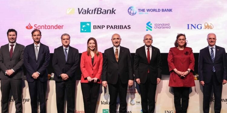 VakıfBank ve IBRD Ortak Finansmanı: 1,5 Milyar Euroyla Kalkınma Odaklı Değer Bankacılığı